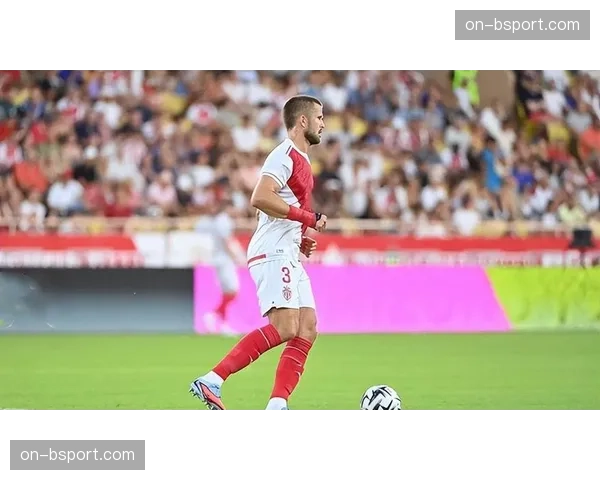 里尔主场2-2战平摩纳哥，双方各取一分维持现有排名